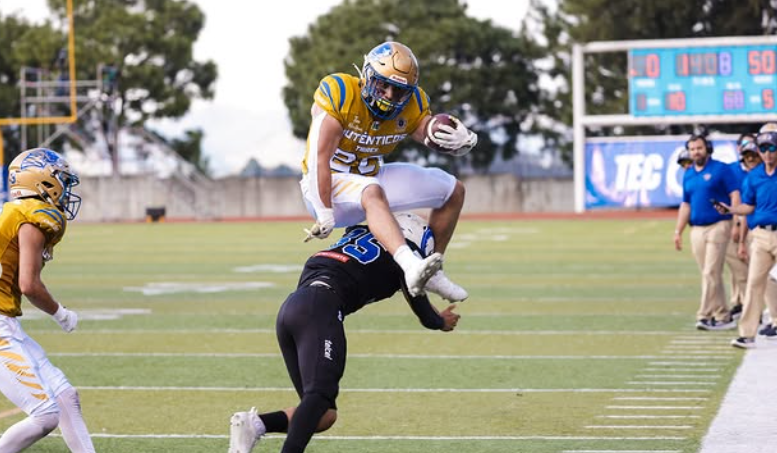 Autenticos tigres vs Borregos GDL