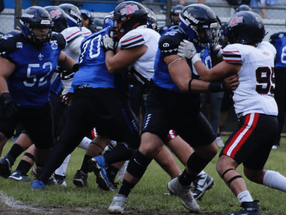 Halcones vs Red Wolves